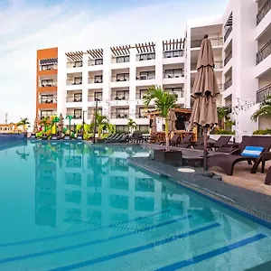 medano-hotel-suites.cabosanlucashotelsmexico.com/